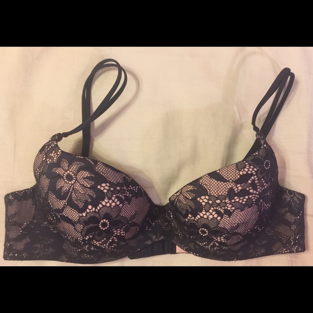 VICTORIA’S SECRET ANGELS SECRET EMBRACE BRA 34B